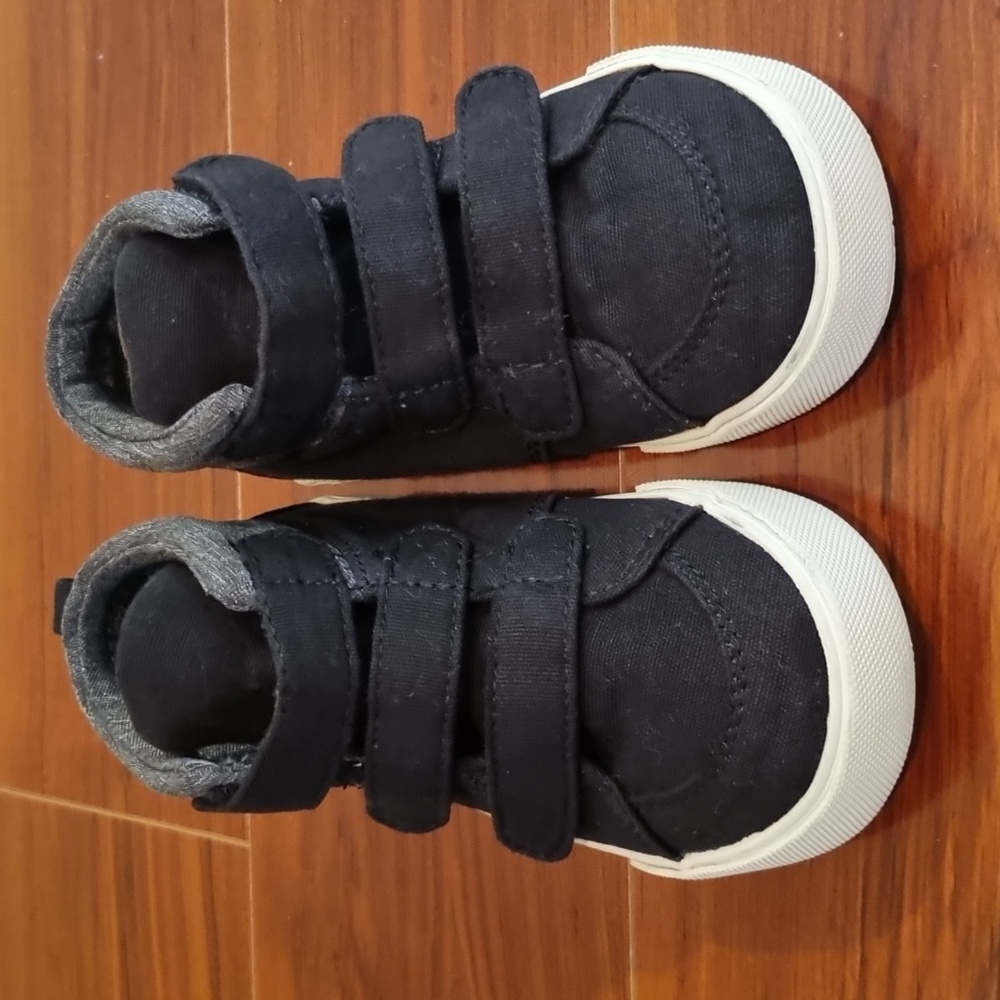 Old Navy Toddler High Top Shoes Black Size 9 - Picture 2 of 7